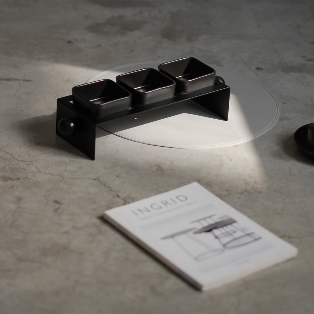 Bānmǎ 極簡黑茶點盤