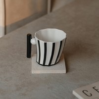 Bānmǎ 黑白馬克杯