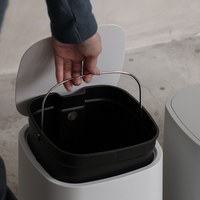 firkant 簡約腳踏垃圾桶