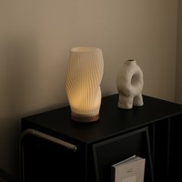 Venus 皺摺檯燈