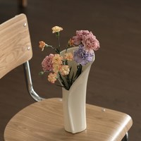 papper 紙捲花瓶