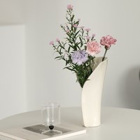 papper 紙捲花瓶