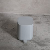 firkant 簡約腳踏垃圾桶