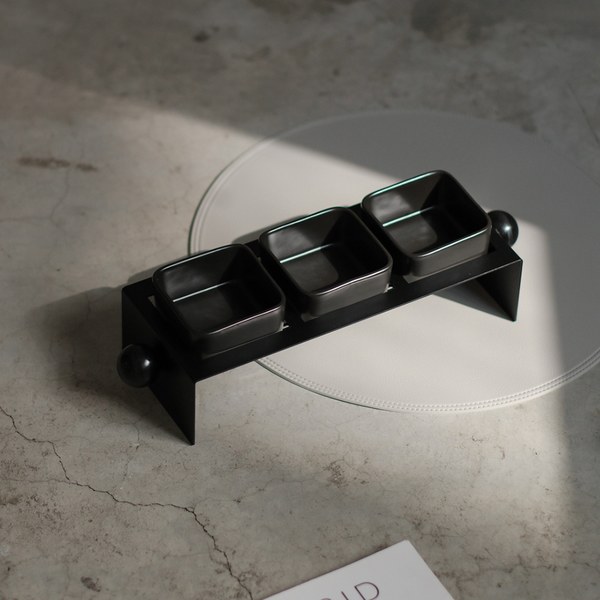 Bānmǎ 極簡黑茶點盤