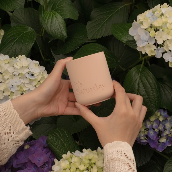 It's Sat. 原創手工香氛蠟燭 │ NO.007 山丘上的繡球花